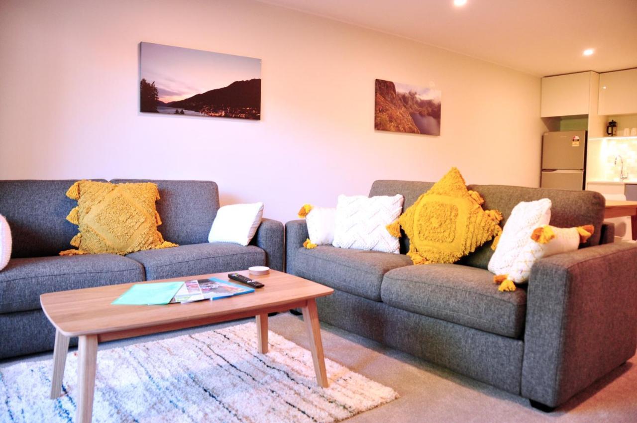 St James Apartments Queenstown Dış mekan fotoğraf