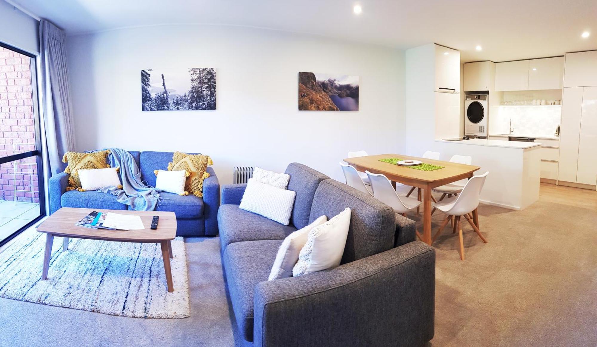 St James Apartments Queenstown Oda fotoğraf
