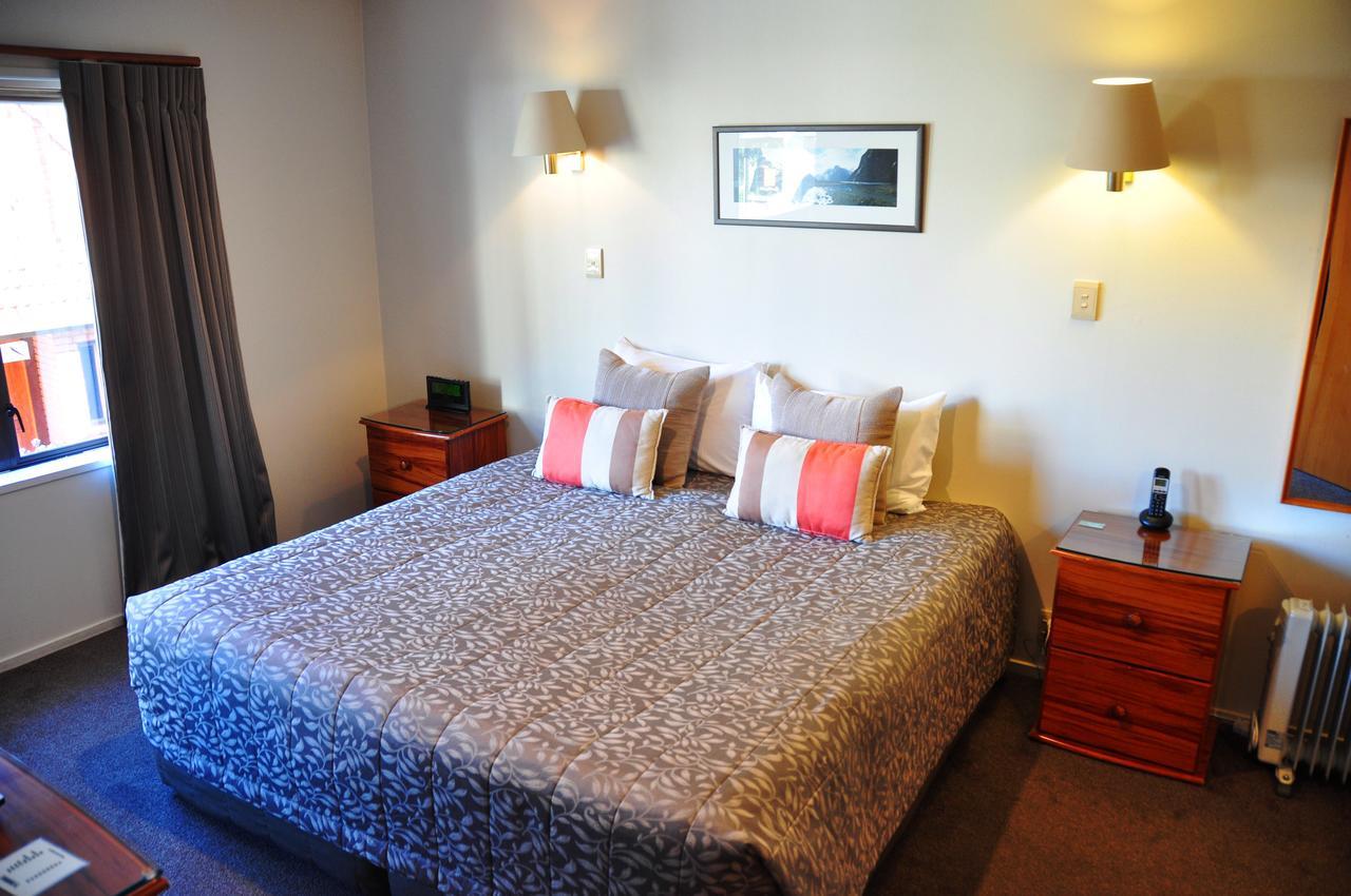 St James Apartments Queenstown Dış mekan fotoğraf