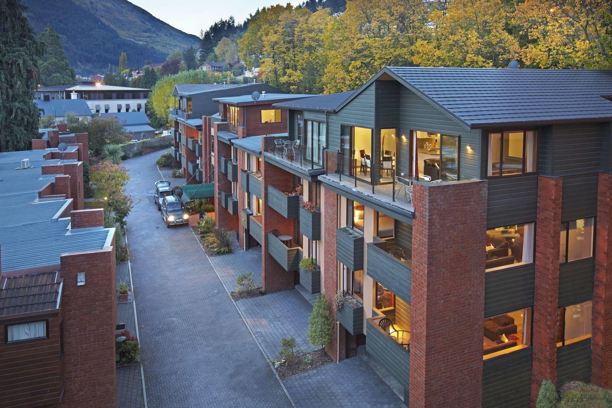 St James Apartments Queenstown Dış mekan fotoğraf