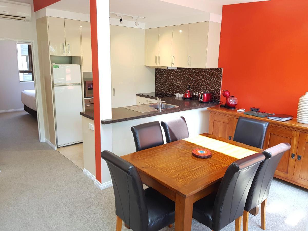 St James Apartments Queenstown Dış mekan fotoğraf